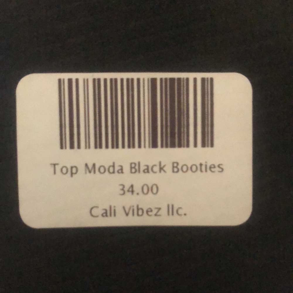 TOP Moda Black Heeled Booties - Picture 5 of 9
